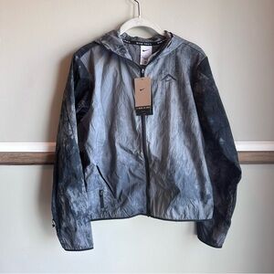 Nike Trail Repel Running Jacket Lightweight FN6853-010